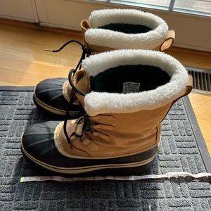 Sorel Men’s Caribou Waterproof Boots size 12
